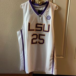 LSU BEN SIMMONS JERSEY- MINT CONDITION